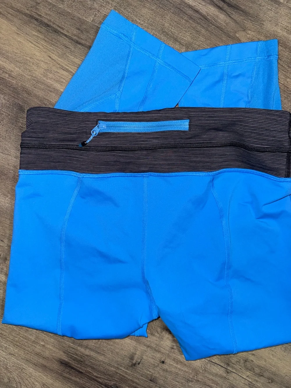 Lululemon x SoulCycle Cobalt Wunder Under Crop 6